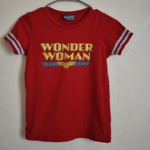 Vintage Wonder Woman Tee size XS